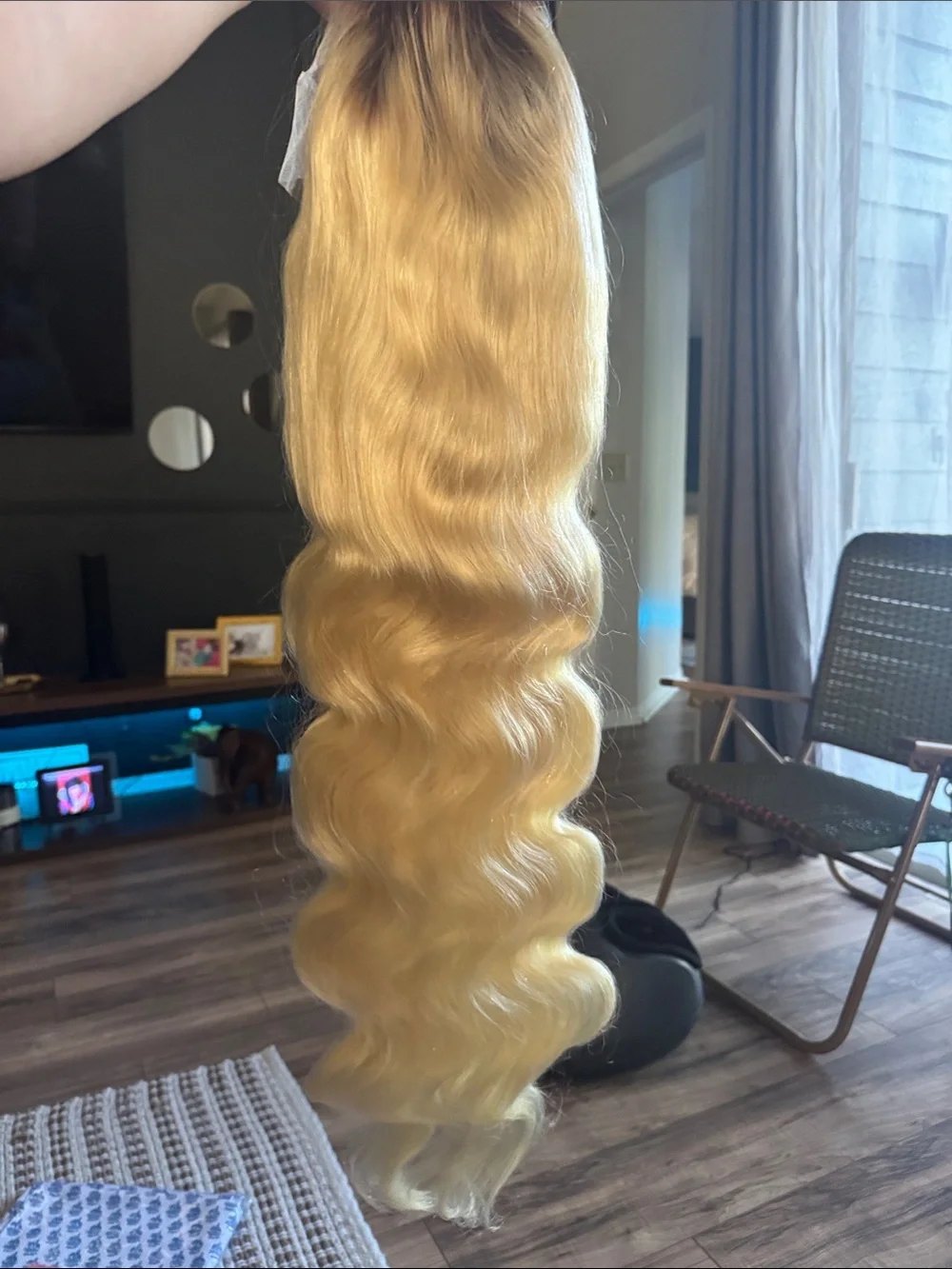 4/613 Ombre Blonde Body Wave Lace Front Wig – 26”